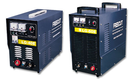 �������������и������ͨ������